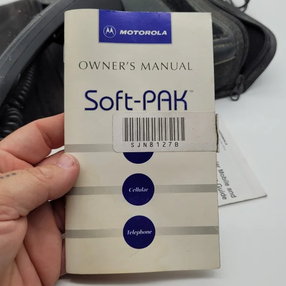 VINTAGE | Motorola Cellular Mobile & Carry Phone & carry case SCN2744A - Picture 5 of 15